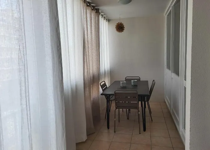 Cocoon Close To The Sea 100 Meters From The Apartamento